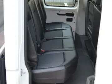 VOLKSWAGEN CRAFTER L4 2.0TDI Cabina Dubla 7 Locuri