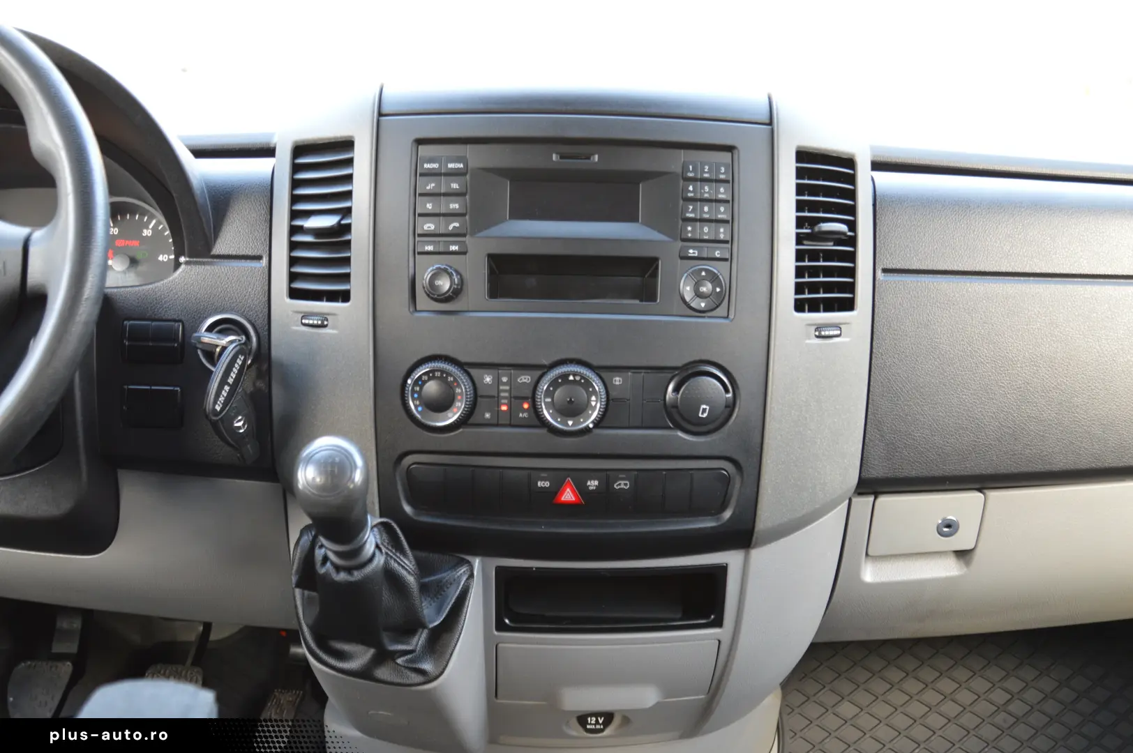 Mercedes-Benz SPRINTER 316 CDI Cabina Dubla 6 Locuri