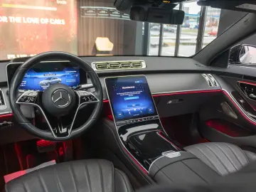 Mercedes-Benz S 580e 9G-TRONIC