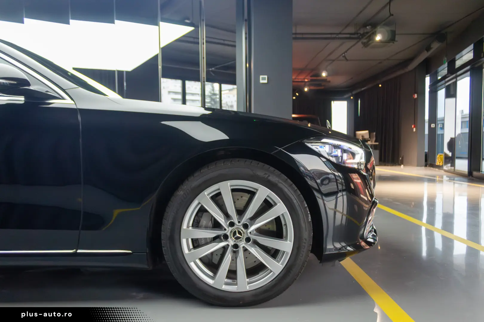 Mercedes-Benz S 580e 9G-TRONIC