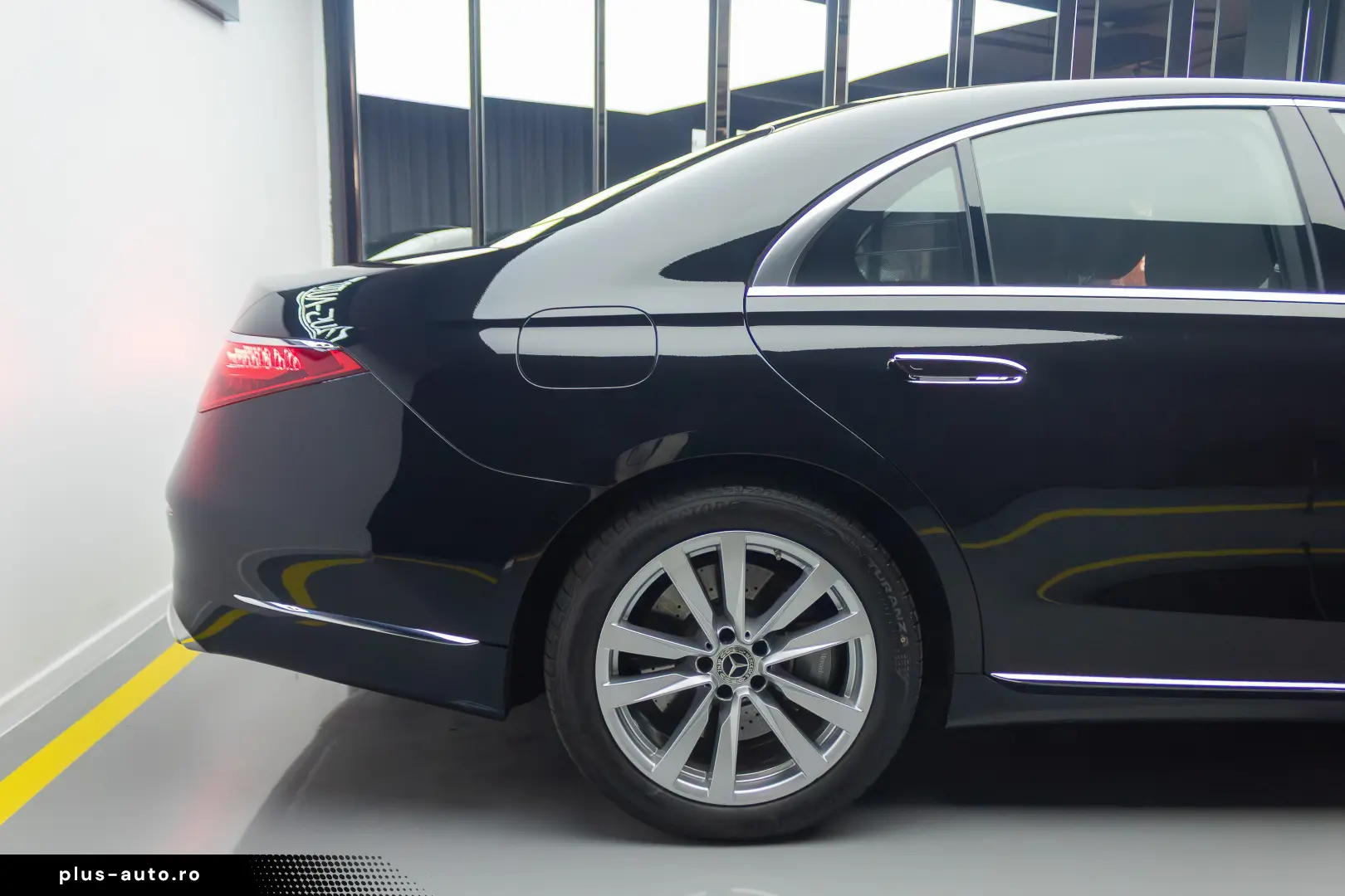 Mercedes-Benz S 580e 9G-TRONIC