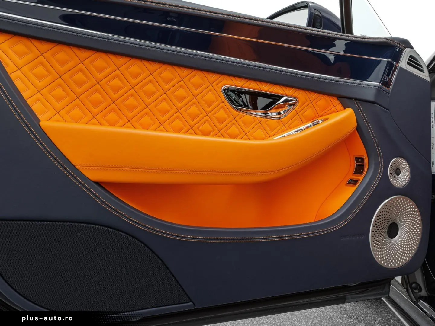 Continental GT Speed   Akrapovic Titan Auspuffan