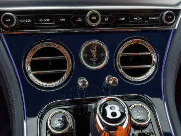 Continental GT Speed   Akrapovic Titan Auspuffan