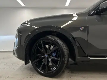 X7 40d xDrive M Sportpaket BMW Individual Dravitgrau 360