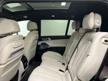 X7 40d xDrive M Sportpaket BMW Individual Dravitgrau 360