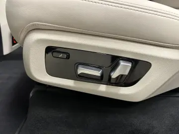 X7 40d xDrive M Sportpaket BMW Individual Dravitgrau 360