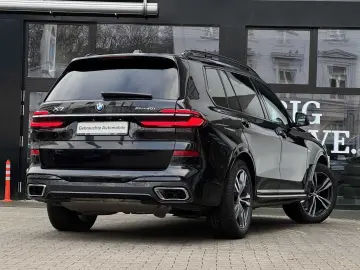 X7 xDrive40i M Sport DA PA Prof SkyPano AHK H K