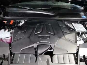 Cayenne E-Hybrid BOSE Massage HD Matrix 22