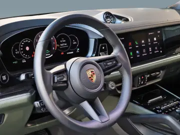 Cayenne E-Hybrid BOSE Massage HD Matrix 22