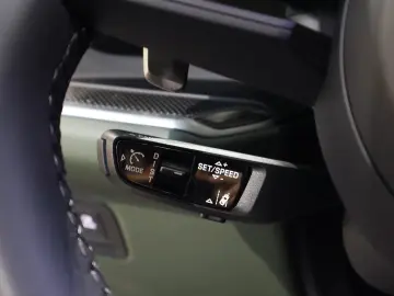 Cayenne E-Hybrid BOSE Massage HD Matrix 22