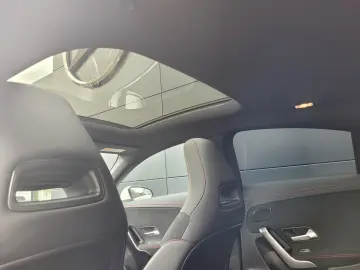 CLA 250 4MATIC Coupé AMG Premium Distronic PSD