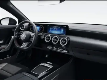 CLA 250 4M AMG PANO BURM 19  KEYLESS NIGHT LED