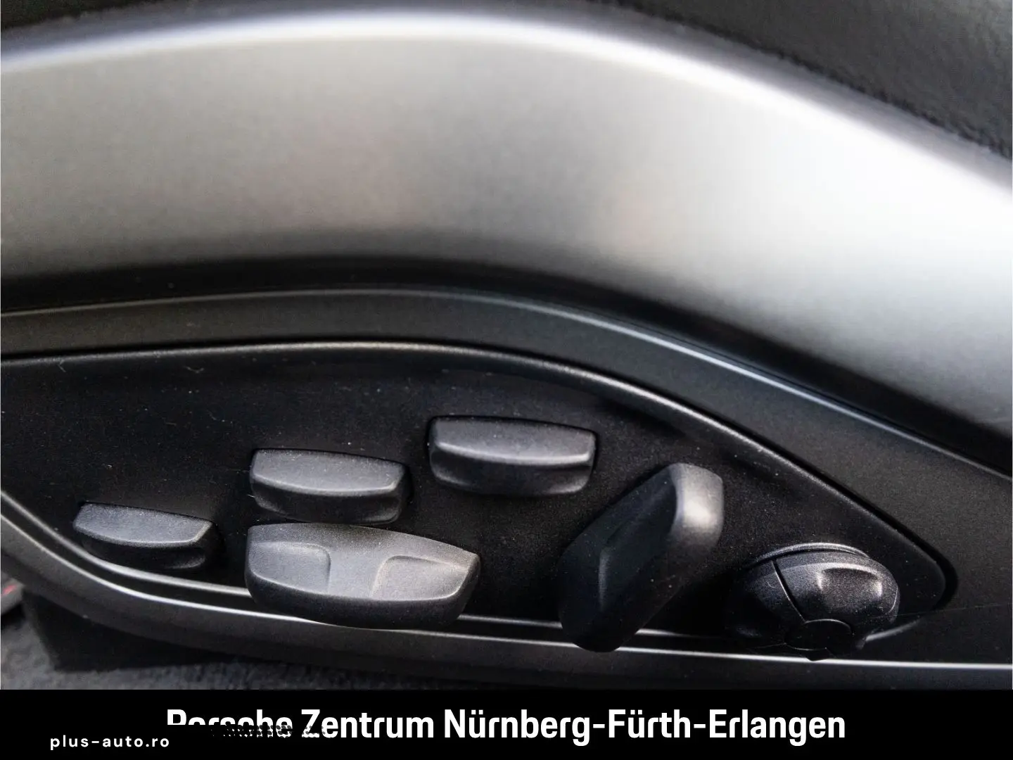 992 911 Carrera 4 GTS Liftachse HD-Matrix 360 Ka