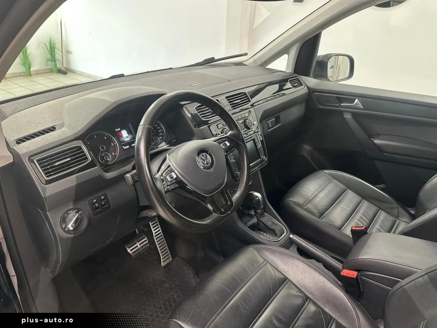 Caddy 2.0 TDI Highline Standheizung RFK Tempomat