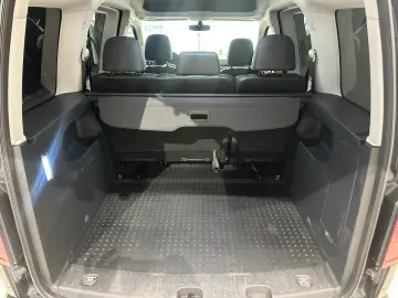 Caddy 2.0 TDI Highline Standheizung RFK Tempomat