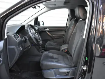 Caddy Highline BMT Automatik AHK Kamer