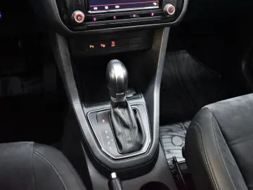 Caddy Highline BMT Automatik AHK Kamer