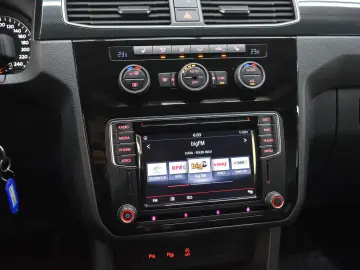 Caddy Highline BMT Automatik AHK Kamer