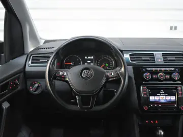 Caddy Highline BMT Automatik AHK Kamer