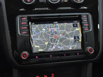 Caddy Highline BMT Automatik AHK Kamer