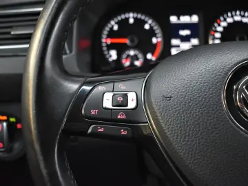 Caddy Highline BMT Automatik AHK Kamer