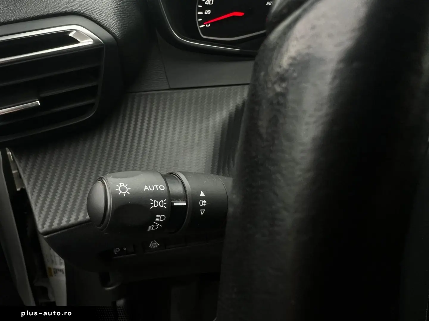 Peugeot 2008 Gen-Ii-2019