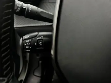 Peugeot 2008 Gen-Ii-2019