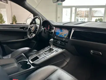 Macan S PDK Navi Leder LED Luftfed. Panorama 20