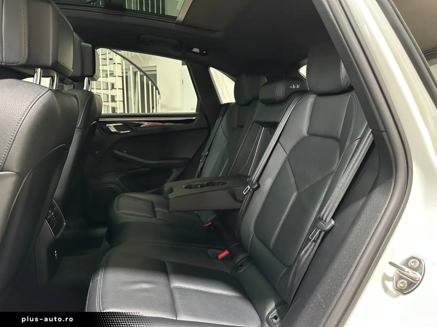 Macan S PDK Navi Leder LED Luftfed. Panorama 20