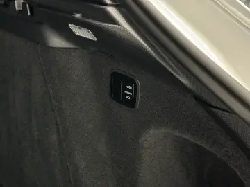 Macan S PDK Navi Leder LED Luftfed. Panorama 20