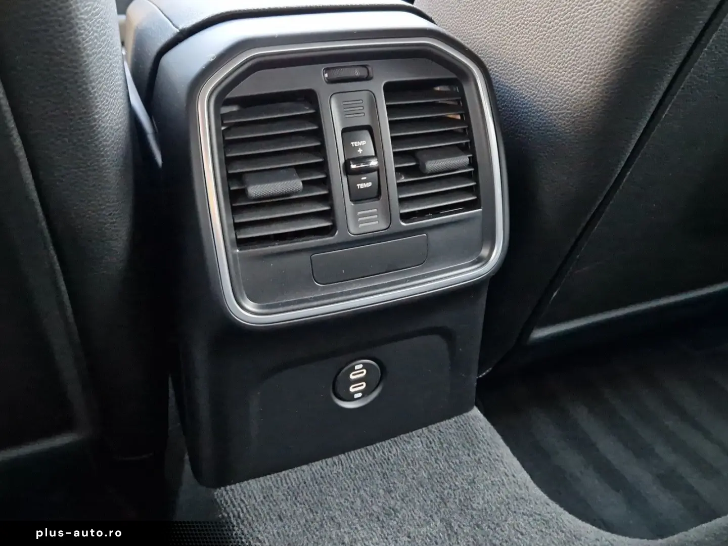 Macan Approved Pano CarPlay Signassist RFK