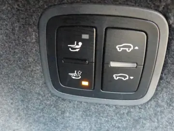 Macan 2.0 Pano 21Zoll el.AHK Luftfederung