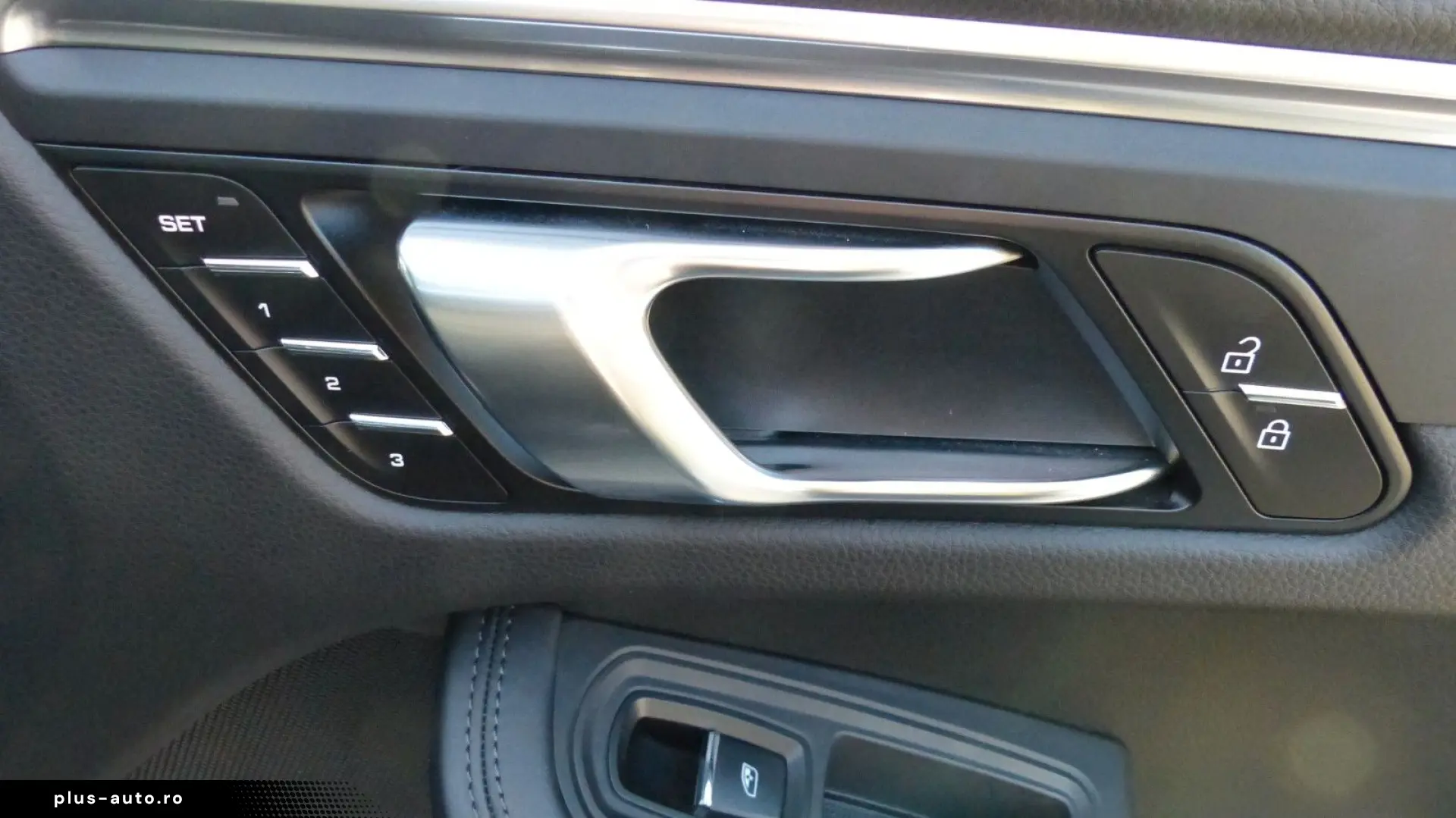 Macan 2.0 Pano 21Zoll el.AHK Luftfederung