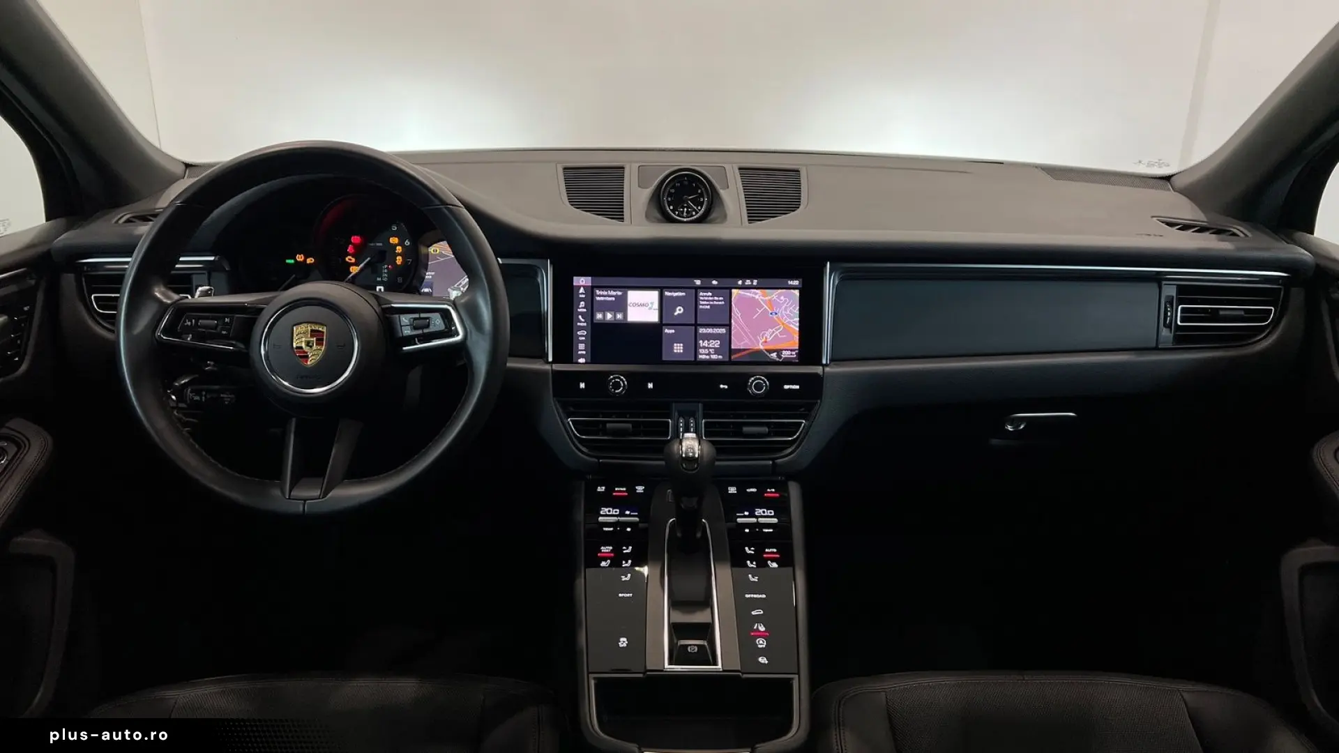 Macan III PANO AHK PDLS  Totwinkel ACC Kamera