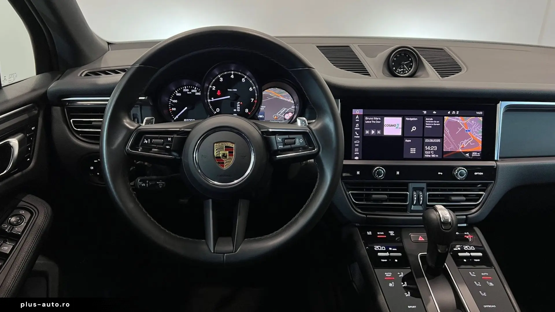 Macan III PANO AHK PDLS  Totwinkel ACC Kamera