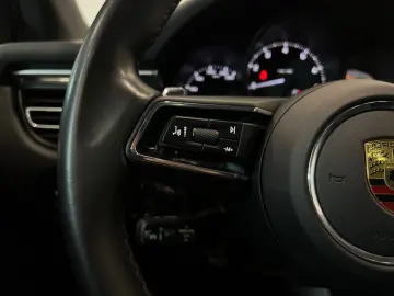 Macan III PANO AHK PDLS  Totwinkel ACC Kamera