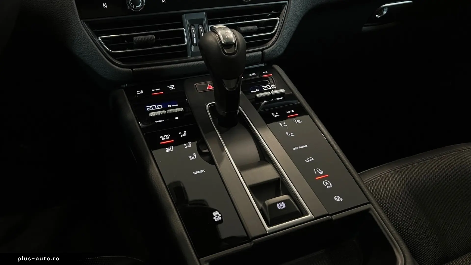 Macan III PANO AHK PDLS  Totwinkel ACC Kamera