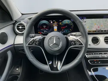 E 200 9G Avantgarde  360  Standhz DISTR PARKTRO