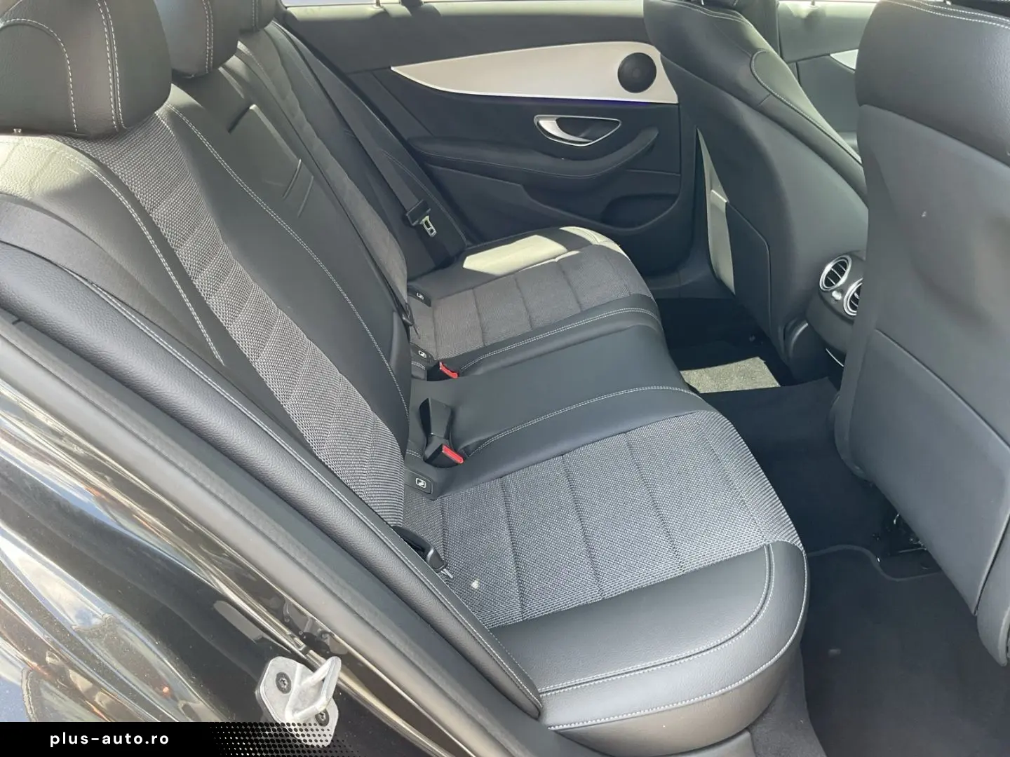 E 200 9G Avantgarde  360  Standhz DISTR PARKTRO