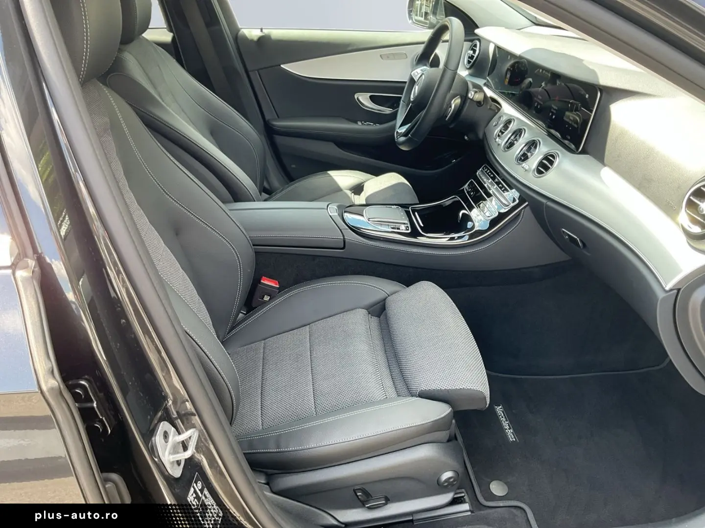 E 200 9G Avantgarde  360  Standhz DISTR PARKTRO