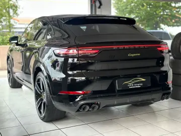 Cayenne Coupe Platinum Ed. SportAbgas. Pano Luft