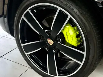 Cayenne Coupe Platinum Ed. SportAbgas. Pano Luft