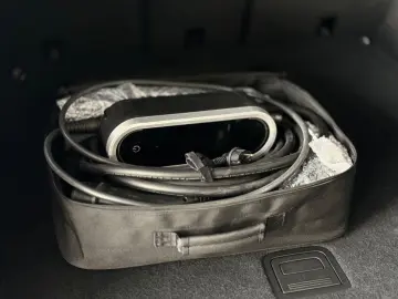 Cayenne Coupe Platinum Ed. SportAbgas. Pano Luft