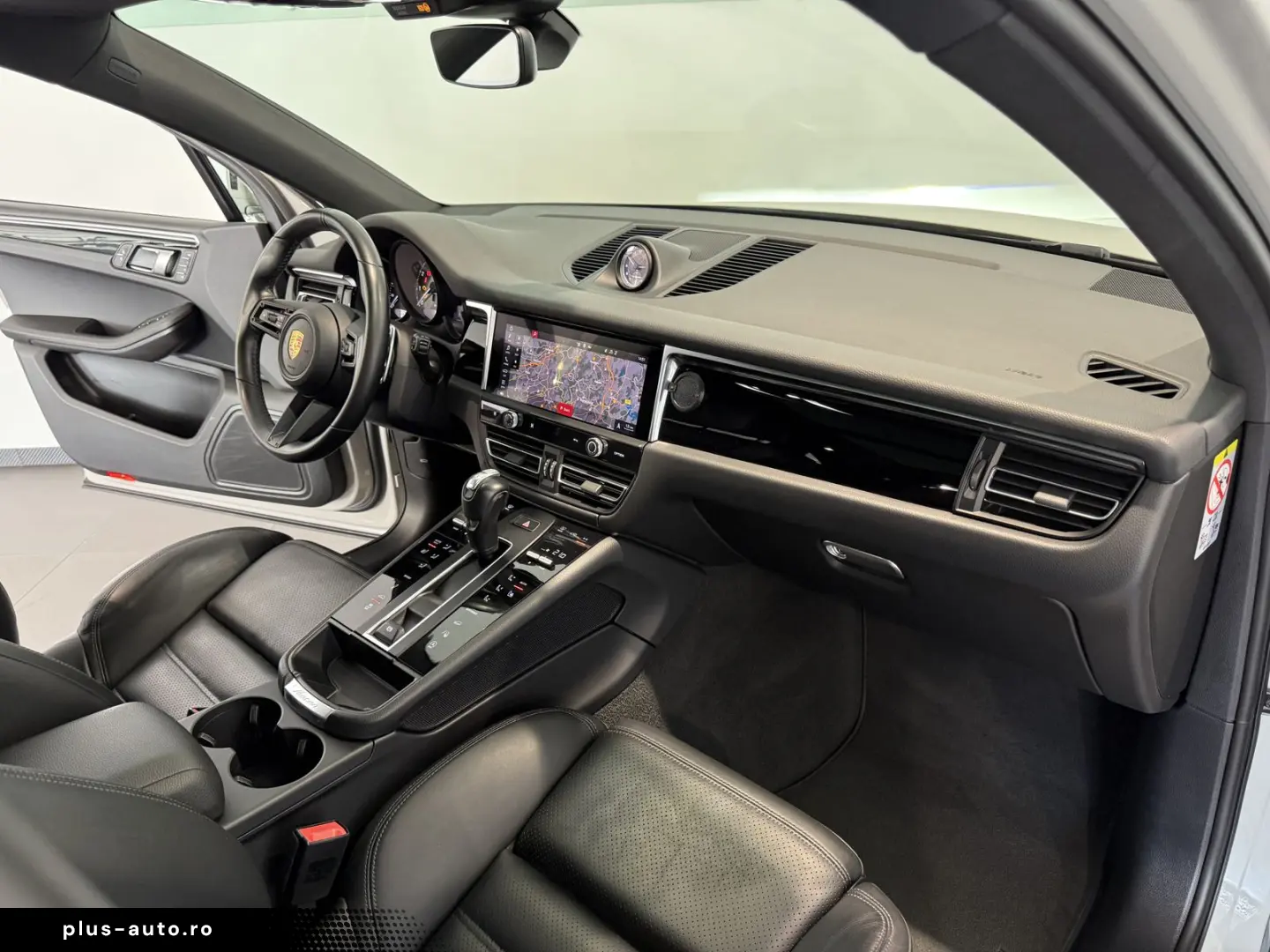 Macan S  1.Hand-Pano-18 Wege-Luft-20 -PDLS