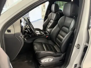 Macan S  1.Hand-Pano-18 Wege-Luft-20 -PDLS