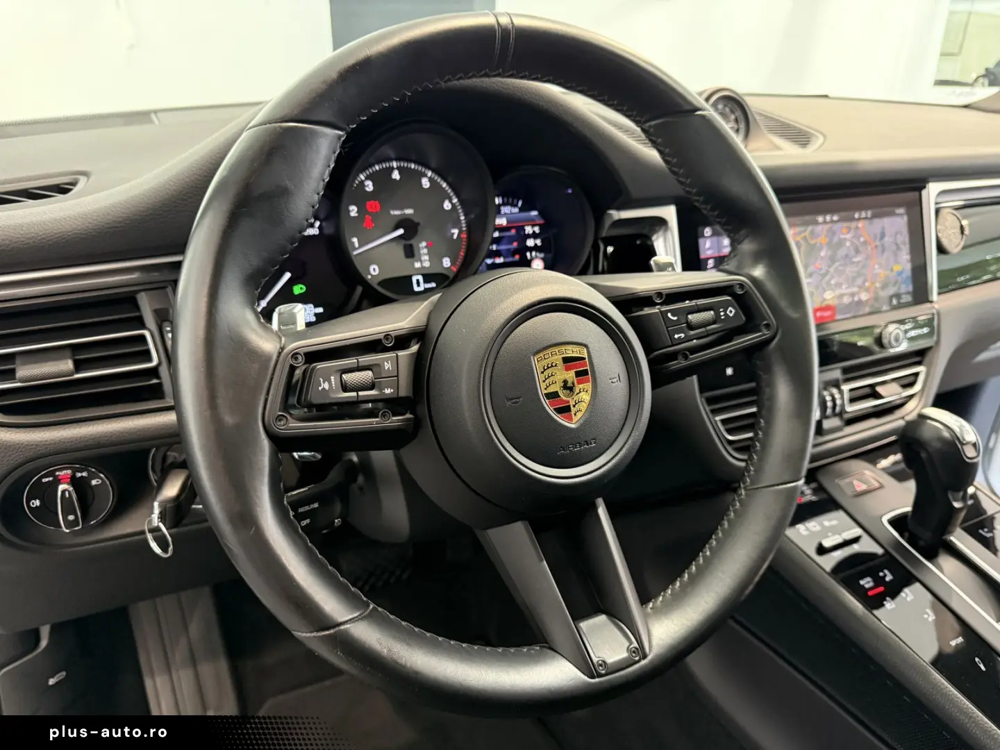 Macan S  1.Hand-Pano-18 Wege-Luft-20 -PDLS