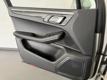 Macan S  1.Hand-Pano-18 Wege-Luft-20 -PDLS