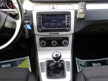 VW PASSAT 1.8 BENZINA 2010