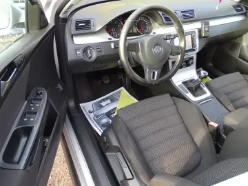 VW PASSAT 1.8 BENZINA 2010