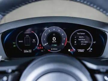 Panamera 4 E-Hybrid Panoramadach BOSE Head-Up